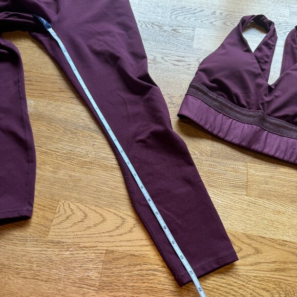 Fabletics Powerhold x Kelly Rowland Workout Set Maroon Shimmer - Picture 15 of 15